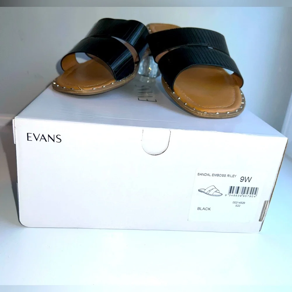 WIDE FIT Riley Embossed Sandal - black - Picture 4 of 4